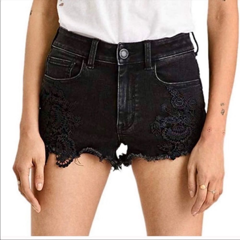 EUC WOMEN’S 8 AMERICAN EAGLE SUPER SUPER STRETCH X HI-RISE SHORTIE LACE SHORTS